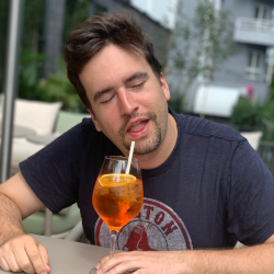 Kevin L. Kevin L.